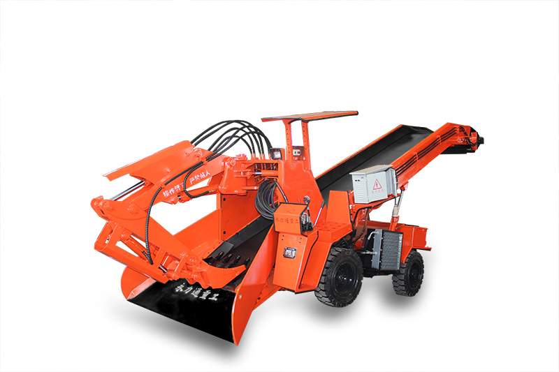 永力通履帶扒渣機，爬坡過坎不費力