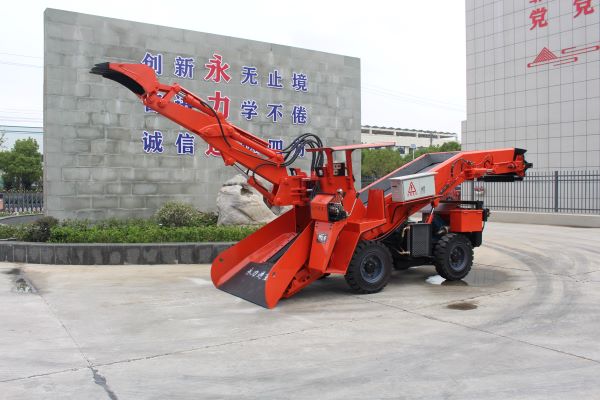 襄陽永力通：只做履帶扒渣機，所以更專業