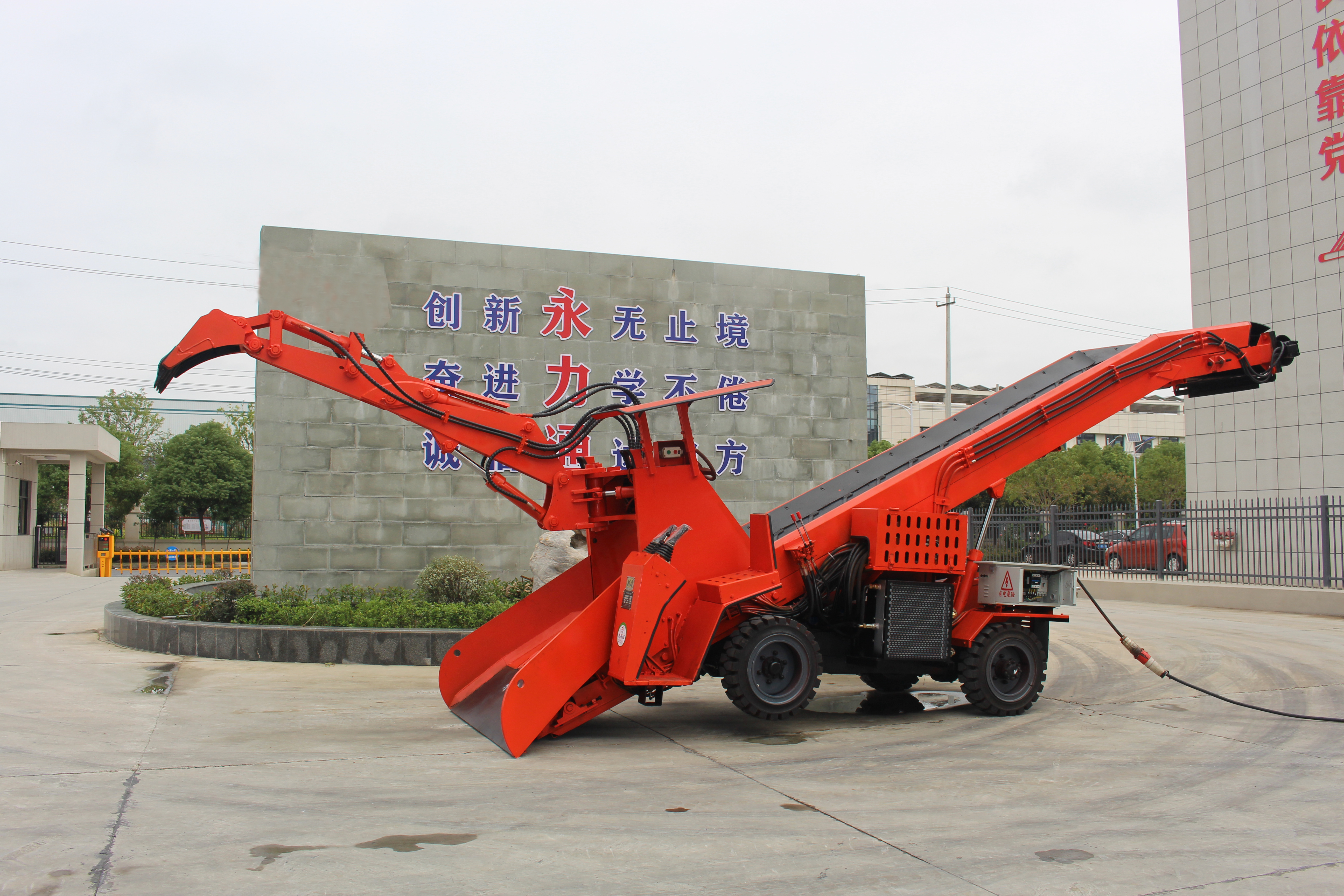 永力通礦用扒渣機，先試機后付款，就是這么自信