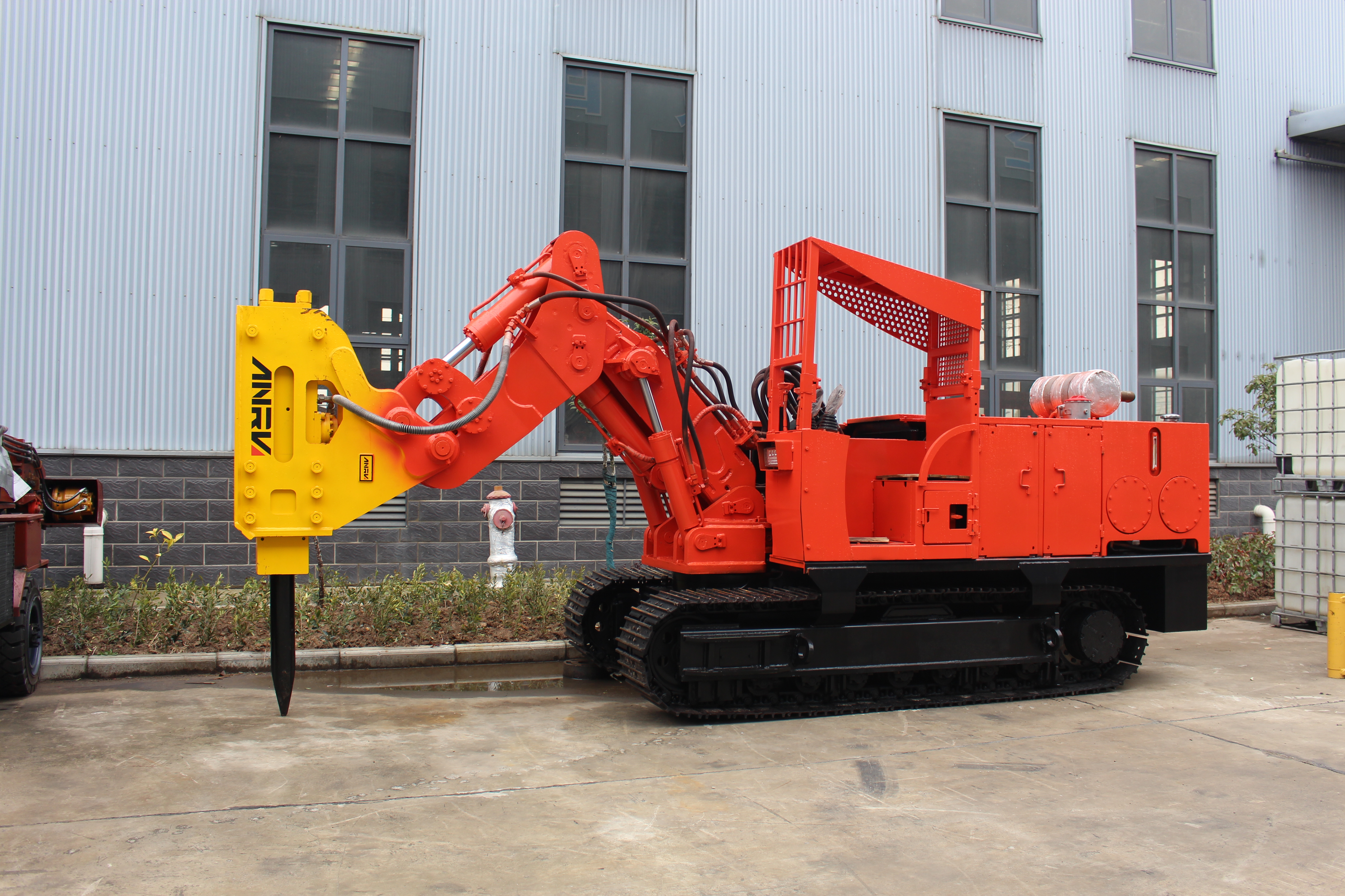 電機啟動電流大跳閘？永力通軟啟動系統，不傷電網！